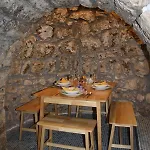 Romantisches Steinhaus Flora In Filipasi בית נופש