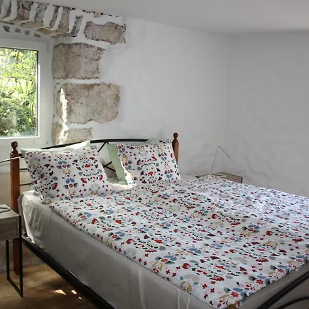 Dom wakacyjny Romantisches Steinhaus Flora In Filipasi